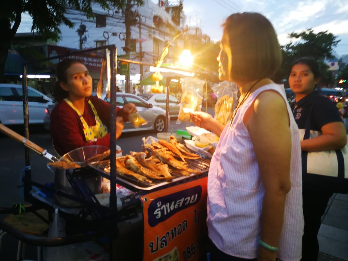 Wj Hostel Bangkok Zewnętrze zdjęcie